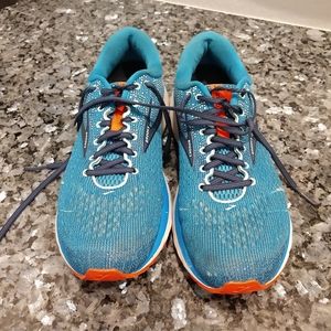 Brooks Ghost 11